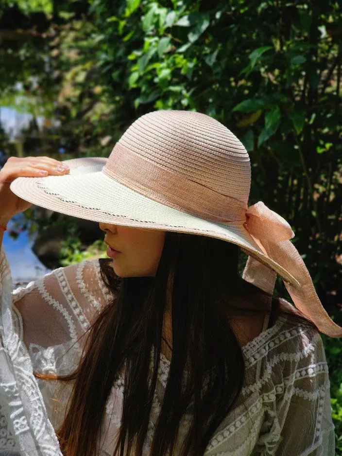 Sombrero para dama color rosado y beige