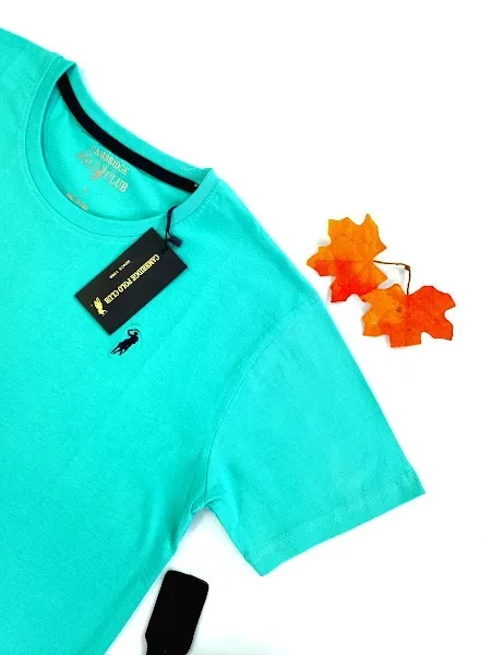 Camiseta Cambridge Polo Club para caballero .