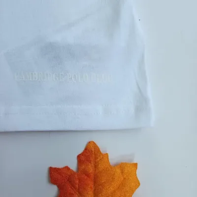Camiseta Cambridge Polo Club para caballero .