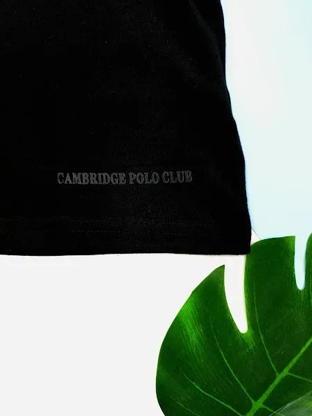 Camiseta Cambridge Polo Club para caballero .