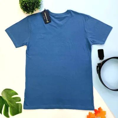 Camiseta Cambridge Polo Club para caballero .