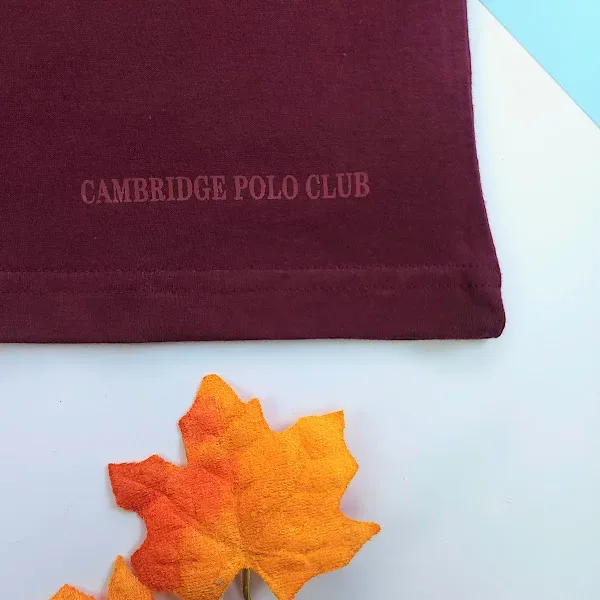 Camiseta Cambridge Polo Club para caballero .