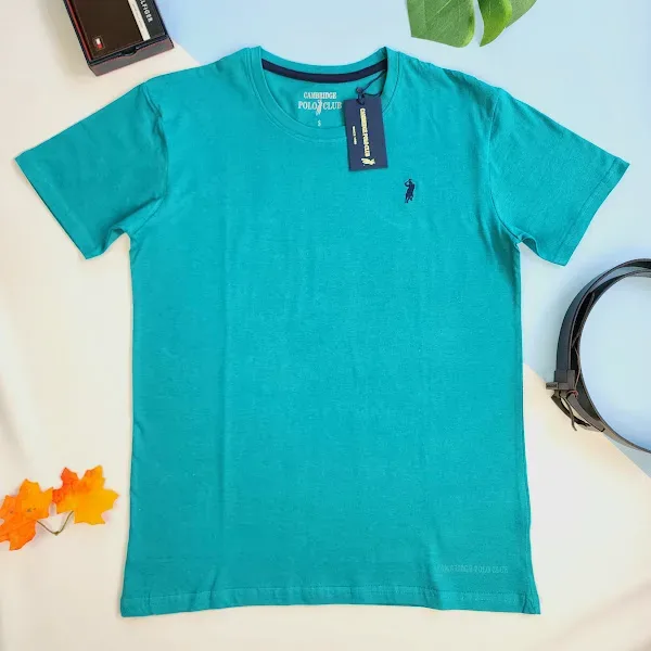 Camiseta Cambridge Polo Club para caballero .