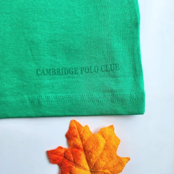 Camiseta Cambridge Polo Club para caballero .
