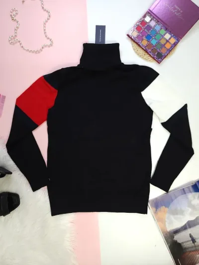 Sueter Tommy Hilfiger para dama color negro
