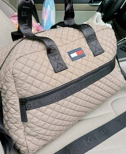 Bolso Tommy Hilfiger para dama color gris