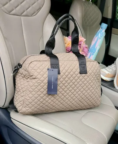 Bolso Tommy Hilfiger para dama color gris