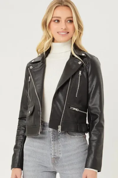 Jacket de cuerina para dama color negro