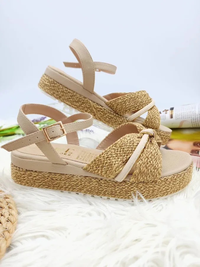 Sandalias Colombianas para Dama Beige T-33