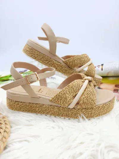 Sandalias Colombianas para Dama Beige T-33