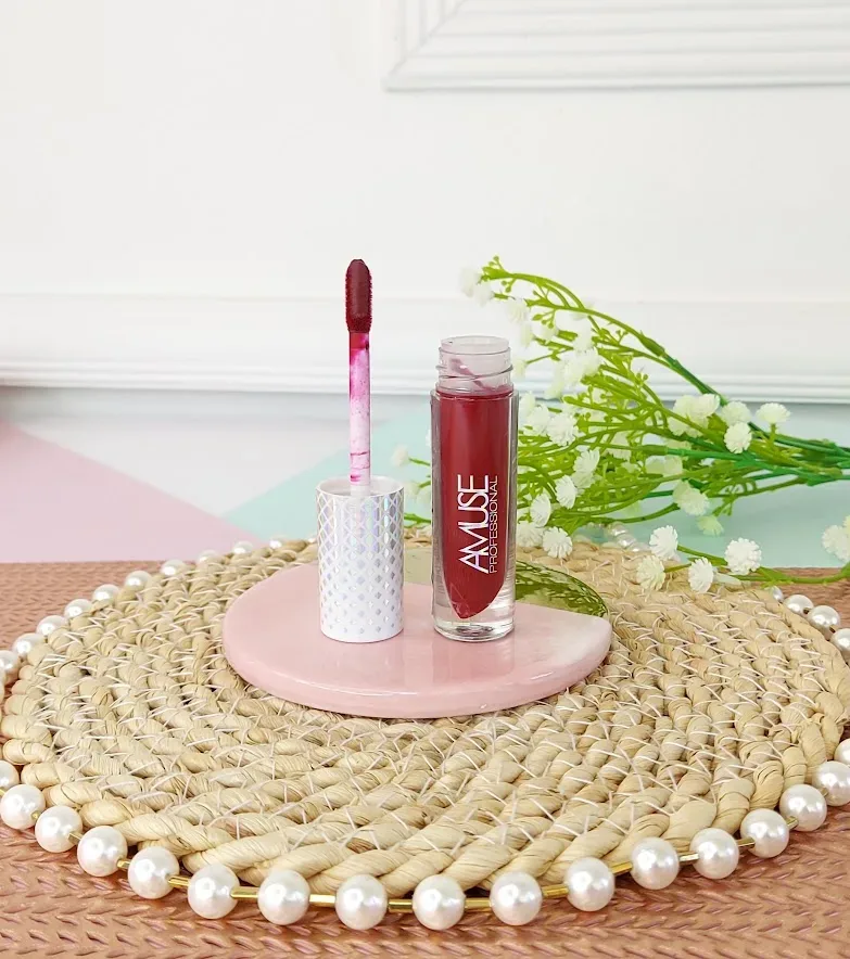 Lápiz labial AMUSE LIP 2124-10 Nude matte Rojo cereza