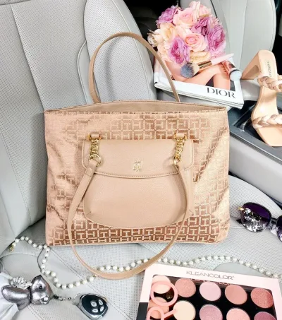 Bolso Tommy Hilfiger para dama color beige