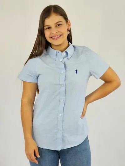 Camisa Cambrige Polo para muchacha color celeste