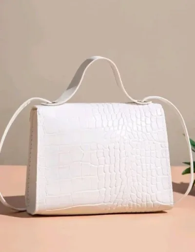 Bolso para dama color blanco