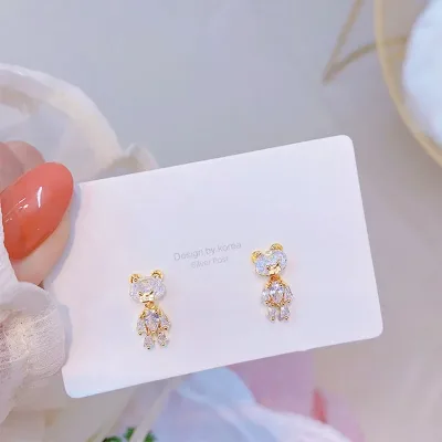 Aretes de fantasía de Oso.