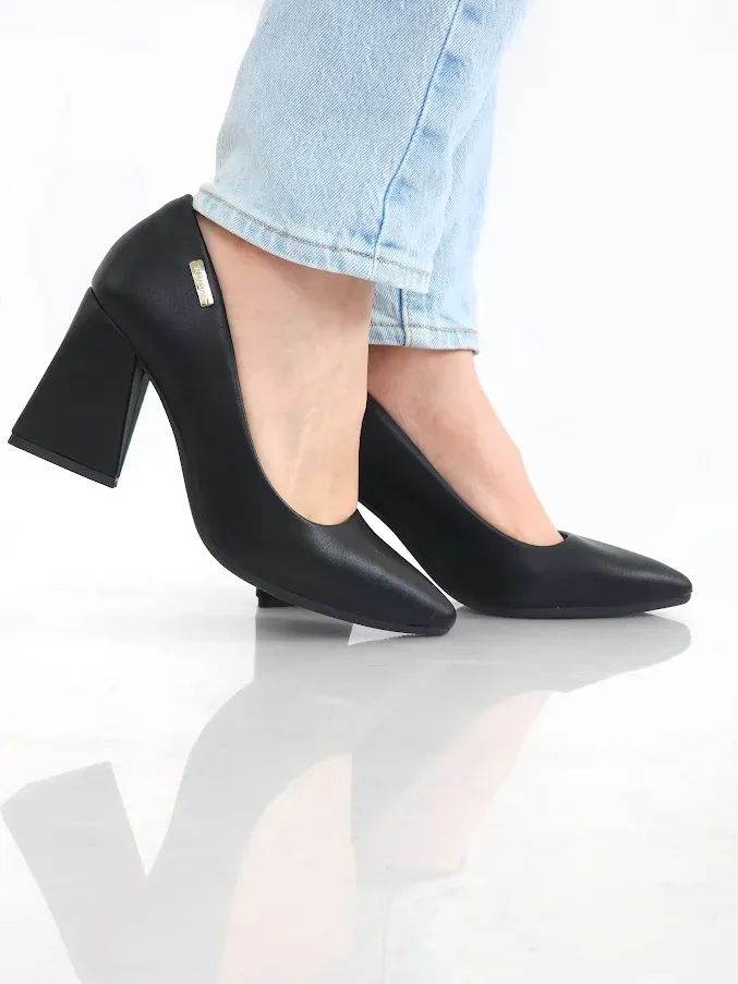 Tacones para dama color negro