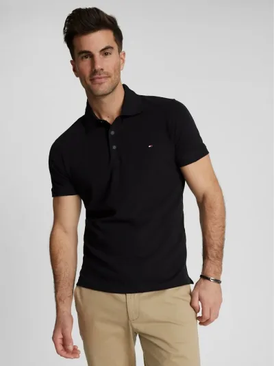 Camiseta Tommy Hilfiger Slim Fit para caballero color negro