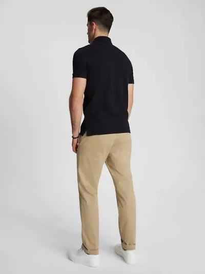 Camiseta Tommy Hilfiger Slim Fit para caballero color negro