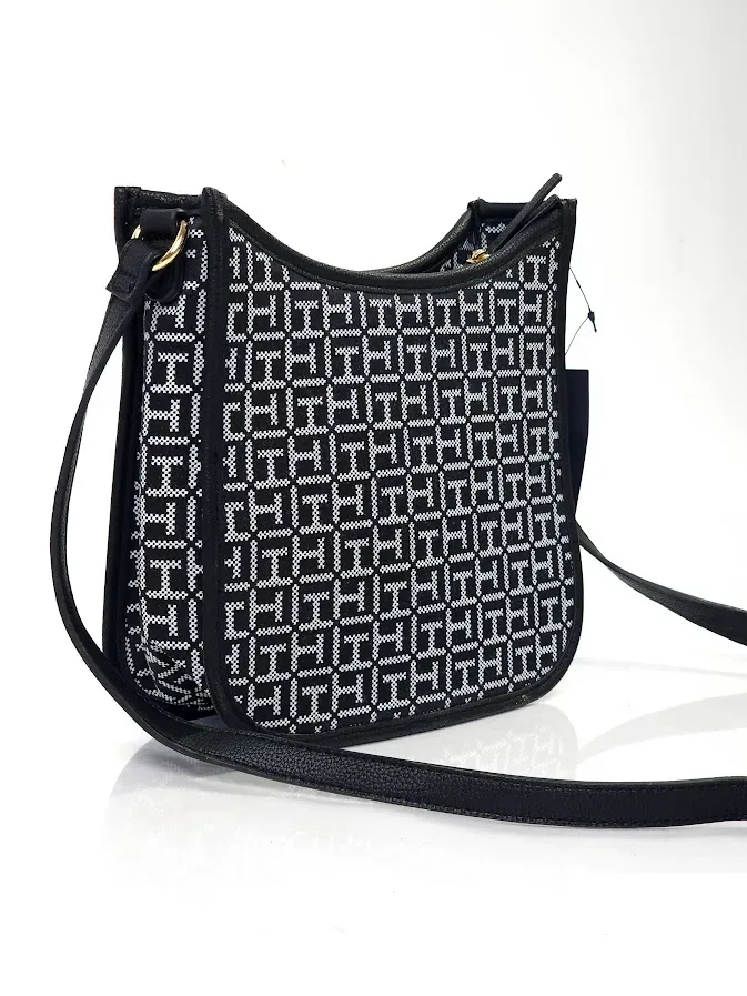 Bolso Tommy Hilfiger para dama color negro