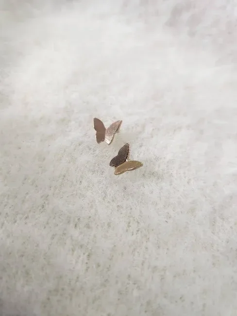 Aretes para dama de fantasía con diseño de mariposa
