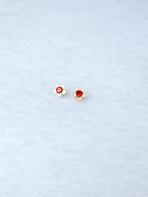 Par de aretes para dama diseño de flor con perla roja
