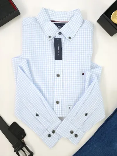 Camisa Tommy Hilfiger para caballero color celeste y blanco