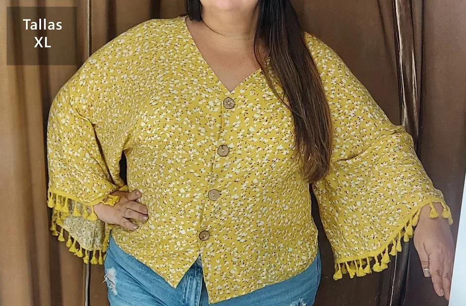 Blusa para dama color amarillo con estampado floral