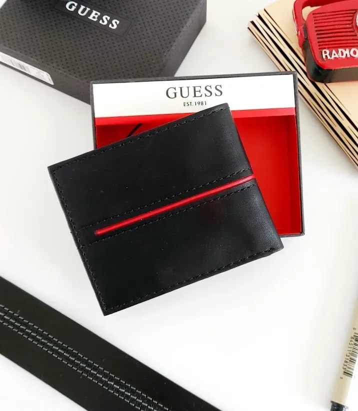 Billetera GUESS de caballero color negra