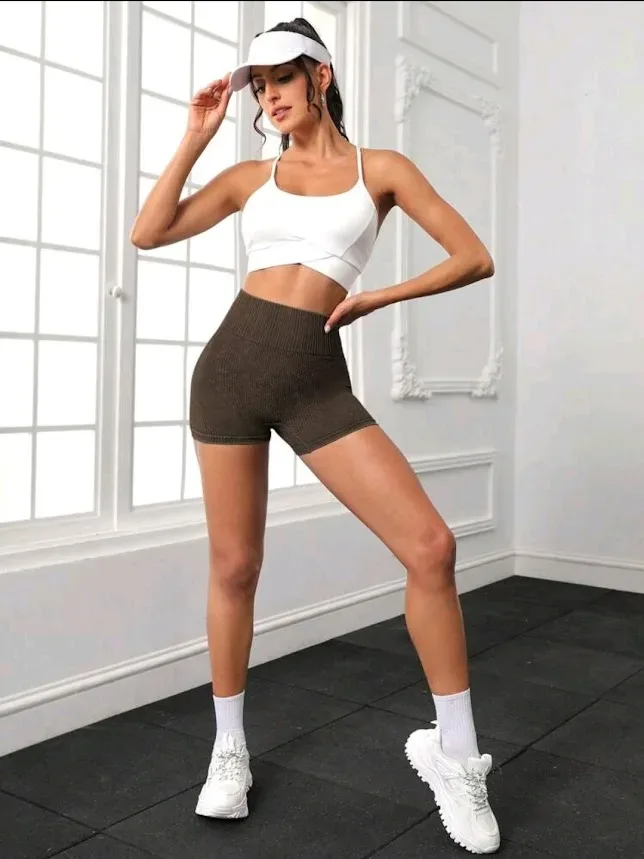 Licra deportiva para dama color café oscuro