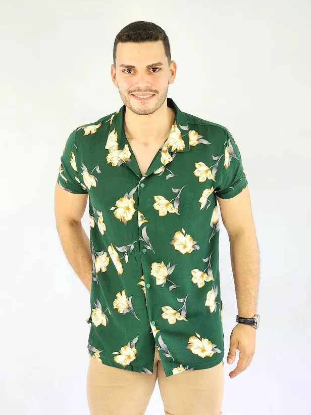 Camisa Touch and Go color verde con diseño floral