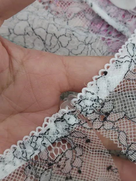Bralette para dama color blanco y negro