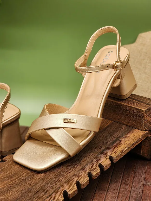 Tacón Ariana 2549 Dorado