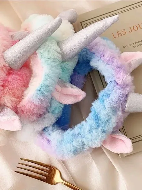 Diadema de baño con diseño de unicornio color al azar