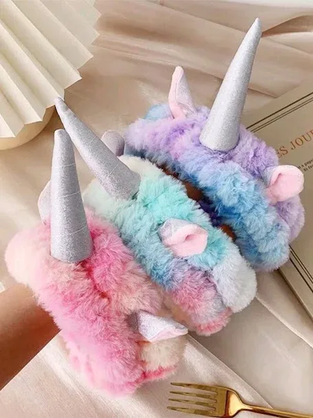 Diadema de baño con diseño de unicornio color al azar