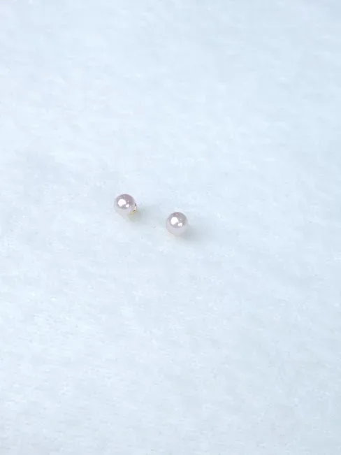 Par de aretes para dama diseño de bolita rosa