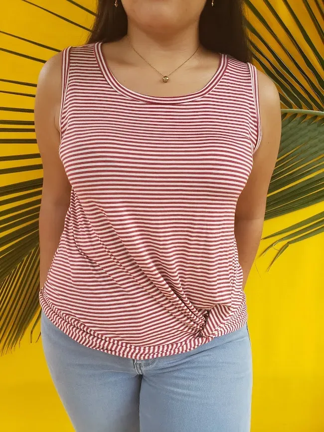 Blusa para dama con diseño a rayas