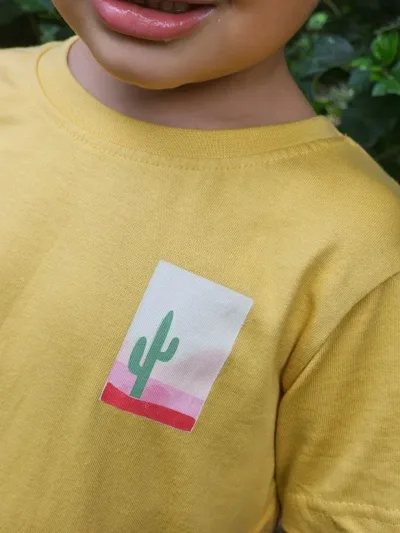 Camiseta Estivaneli para niño con estampado