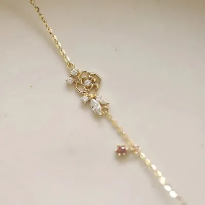 Pulsera para dama de fantasía.