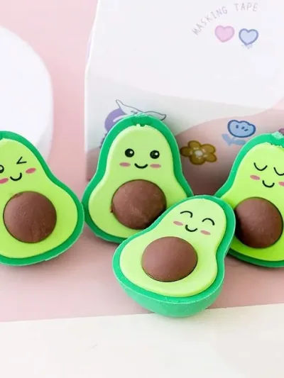 Set de borradores con diseño de aguacate