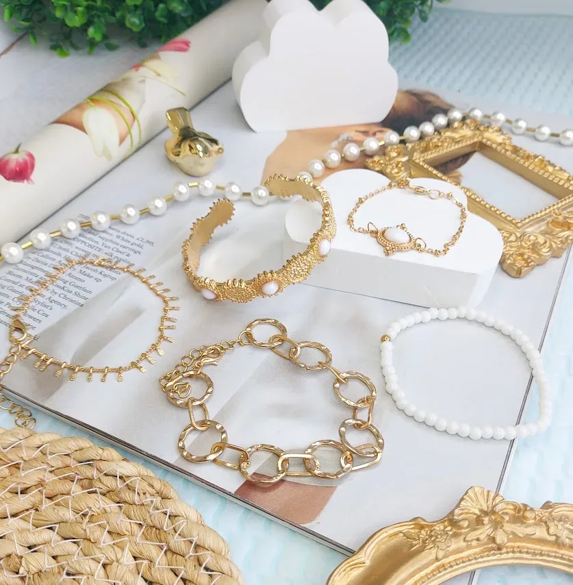 Set de pulseras para dama de fantasía