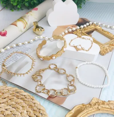 Set de pulseras para dama de fantasía