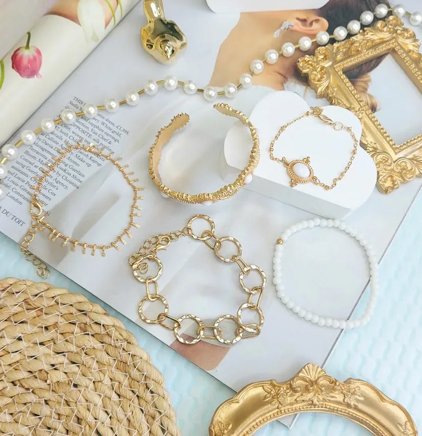 Set de pulseras para dama de fantasía