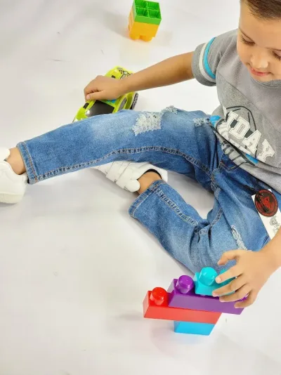 Pantalón Nirvana para niño color azul claro