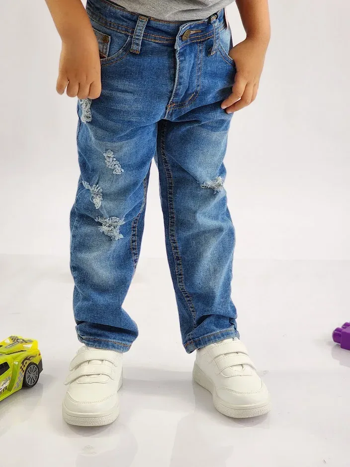 Pantalón Nirvana para niño color azul claro