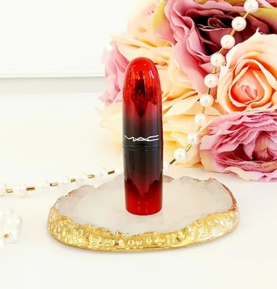 Lápiz labial MAC color vino 423