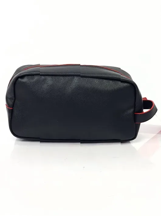 Estuche Guess de viaje para caballero colo negro