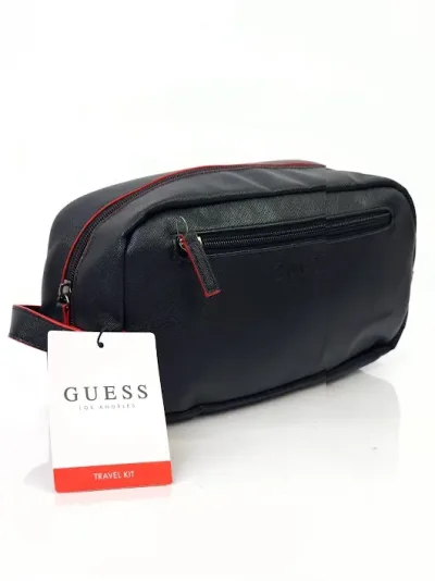 Estuche Guess de viaje para caballero colo negro