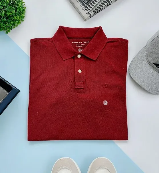 Camiseta American Eagle para caballero color vino