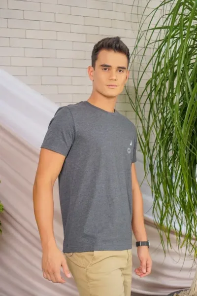 Camiseta Náutica para caballero cuello redondo color gris