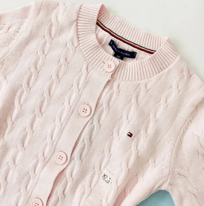 Sueter Tommy Hilfiger para Dama .